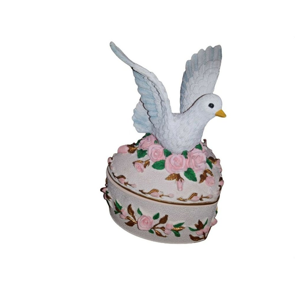 Holted House Small Musical Jewelry Box 2001 Wings of Love Collection 5"